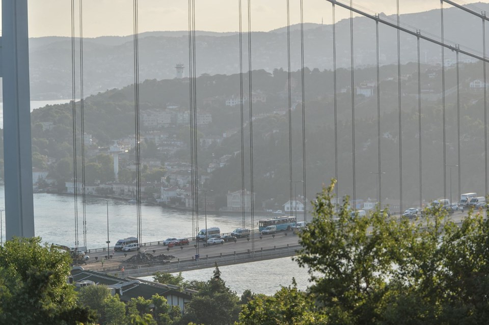 Yola çıkacaklar dikkat! FSM Köprüsü'nde 4 şerit trafiğe kapatıldı 18