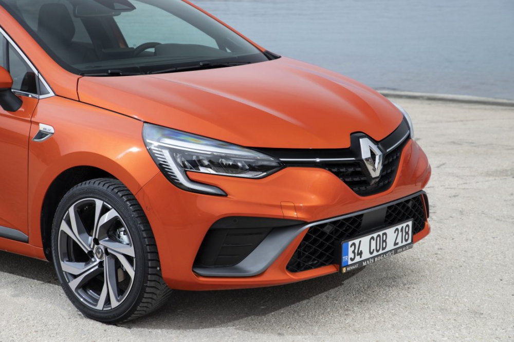 Renault'un sevilen Clio ve Megane Sedan modellerinde harika fırsatlar! 31