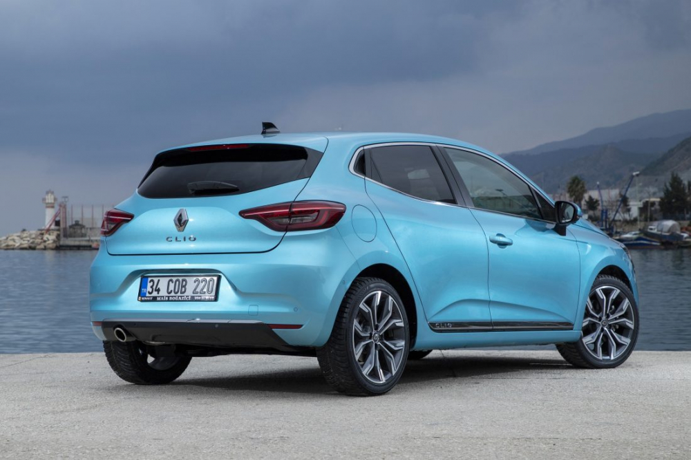 Renault'un sevilen Clio ve Megane Sedan modellerinde harika fırsatlar! 38