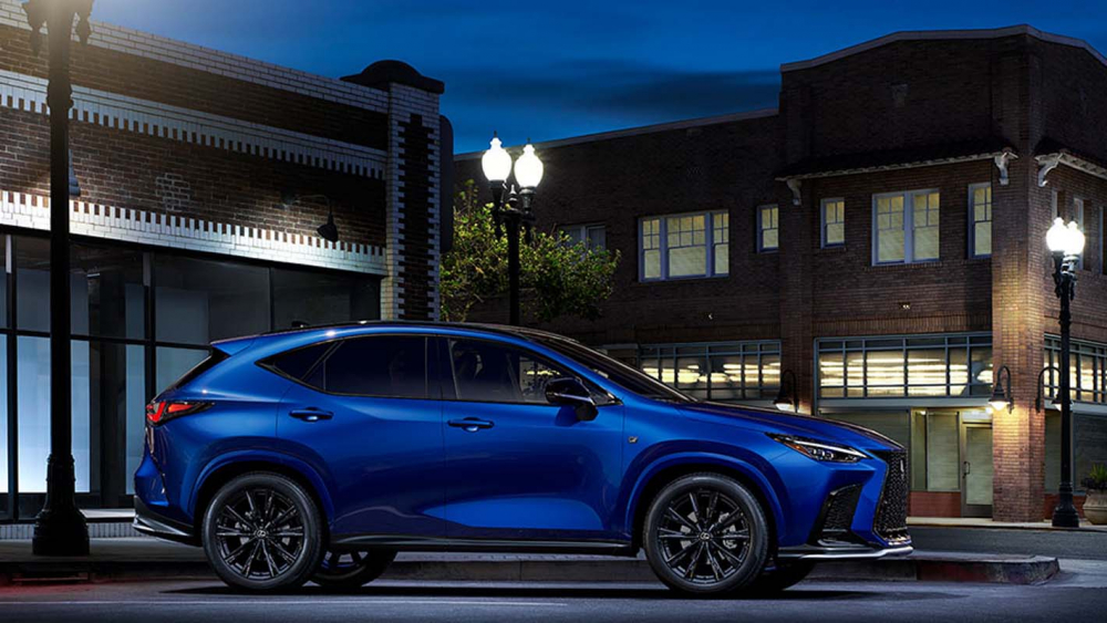 Survivor'ın büyük ödülü Lexus NX'in fiyatını duyanların dudağı uçukladı! 10