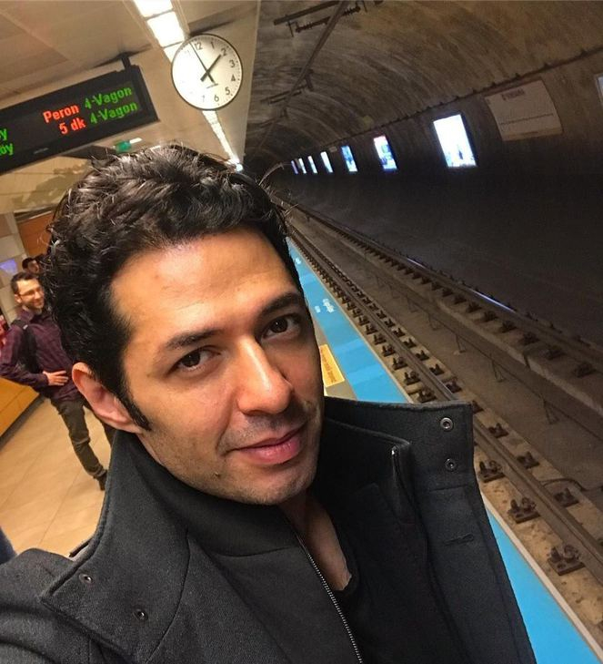 Keremcem sete yetişmek için metro kullandı 2