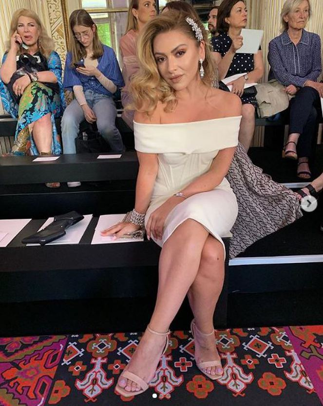 Hadise Fransa'da rüzgar gibi esti 5