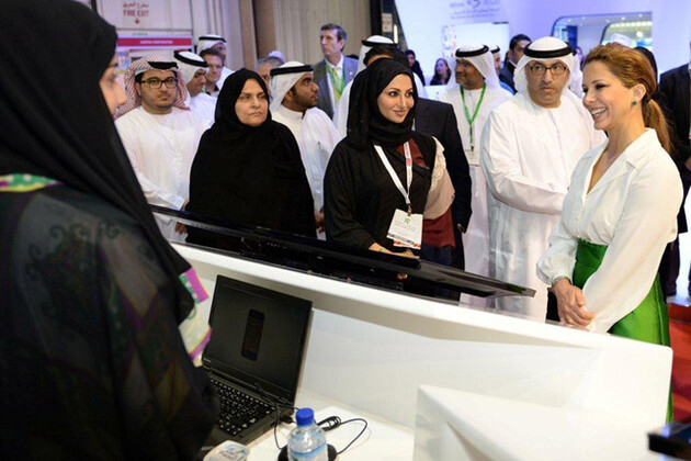 Dubai Emiri'nin karısı Prenses Haya ve merak edilenleri 24