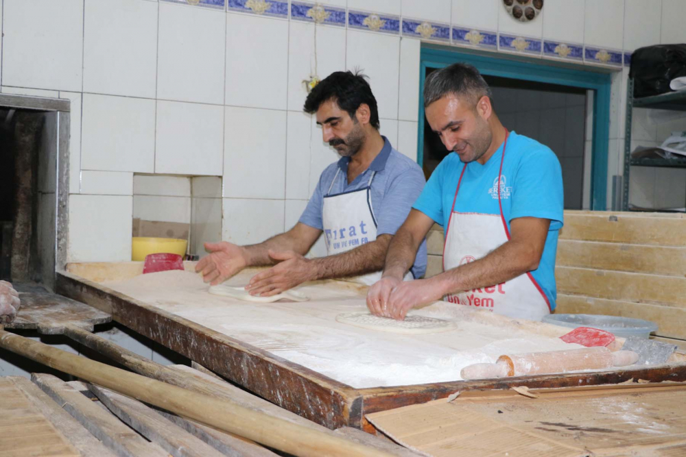 Elazığlıları üzecek haberler! Toplu ulaşıma ve ekmeğin fiyatına zam geldi 7