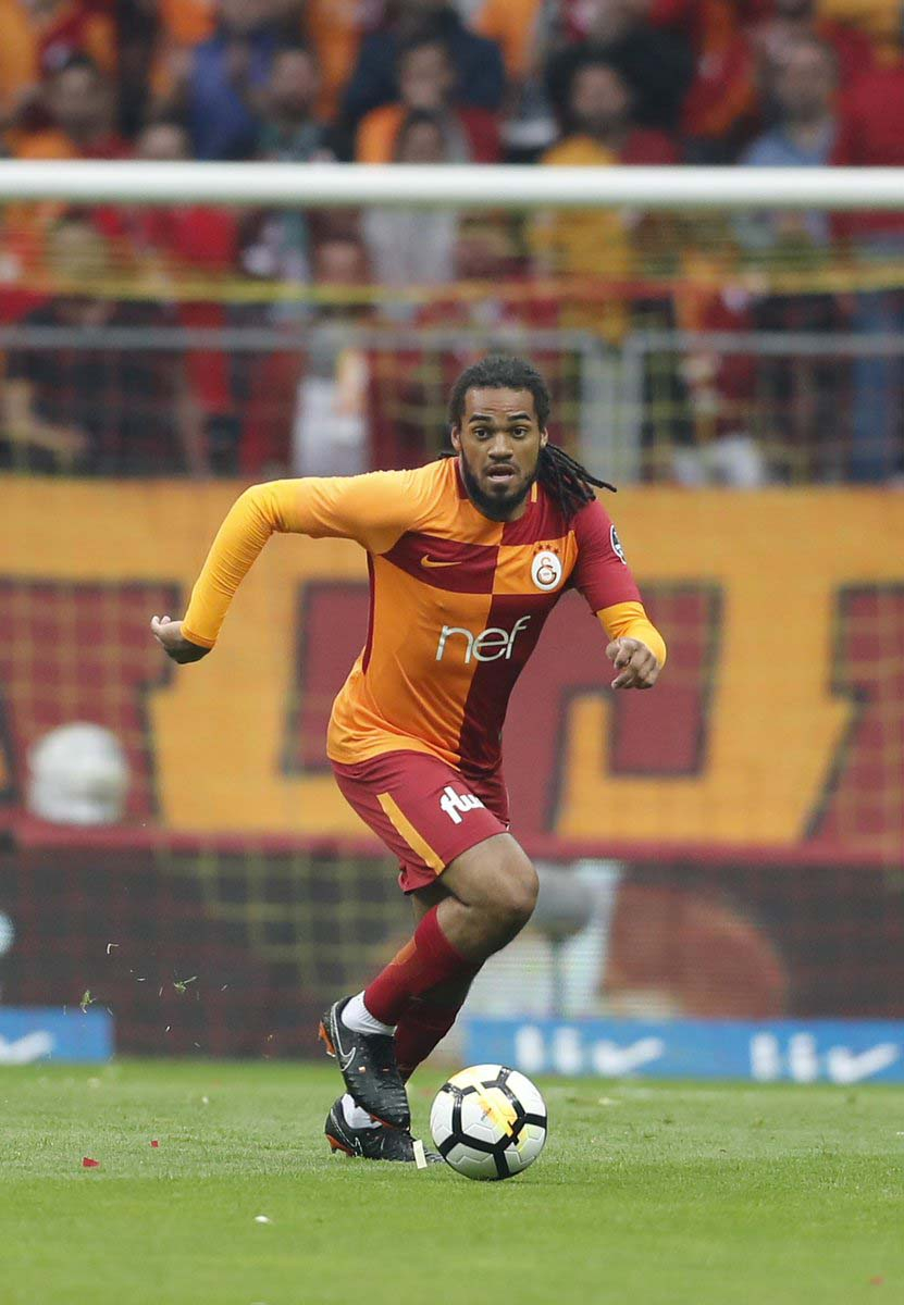 Galatasaray, Abdulkerim Bardakçı'dan sonra bir stoper daha alıyor!  Jason Denayer ile kıran kırana pazarlık 4