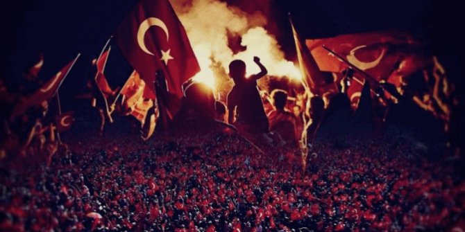 Ünlü isimlerin 15 Temmuz mesajları!