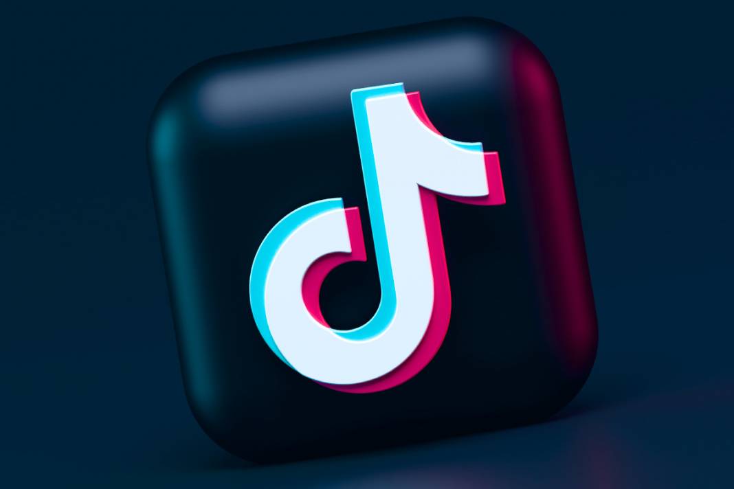 TikTok fenomenlerinin eski ve yeni estetikli halleri "TikTok'ta gömü var!" dedirtti! Mika Raun, Yaren Alaca, Taha Duymaz, Merve Yalçın, Uzun Makarna... 2