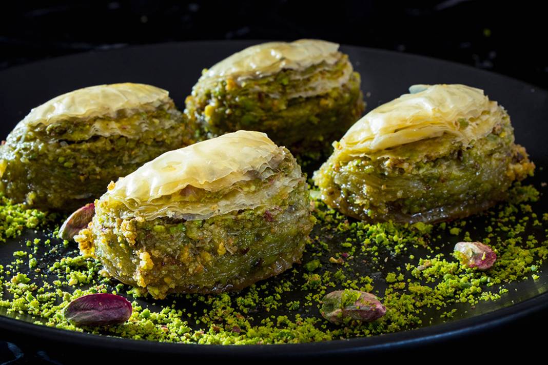 Zülbiye, Pırtımpırt, Tosunum...  Duyunca gülümseten, adı lezzetinin önüne geçen en ilginç 20 Türk yemeği! 6