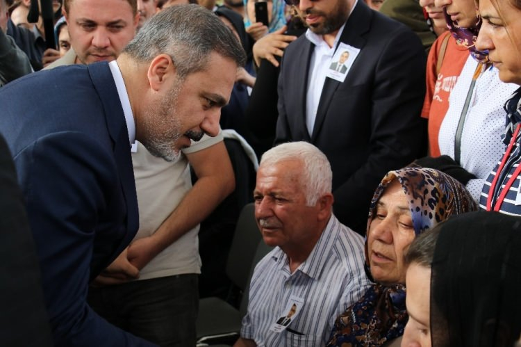 Şehit diplomat Osman Köse son yolculuğuna uğurlandı 2
