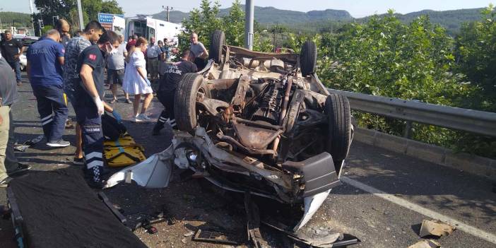 Muğla'da feci kaza: Anne ve baba hayatını kaybetti, 4 kişi yaralandı