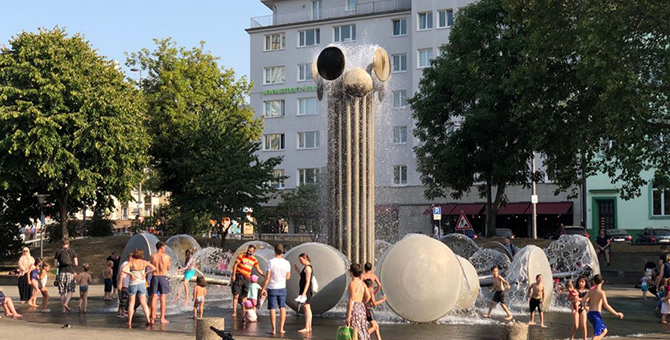 Felaket filmlerini aratmıyor! Avrupa sıcak hava dalgasının etkisinde 1