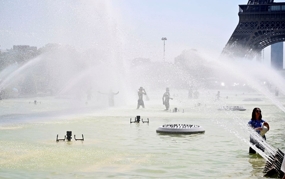 Felaket filmlerini aratmıyor! Avrupa sıcak hava dalgasının etkisinde 5