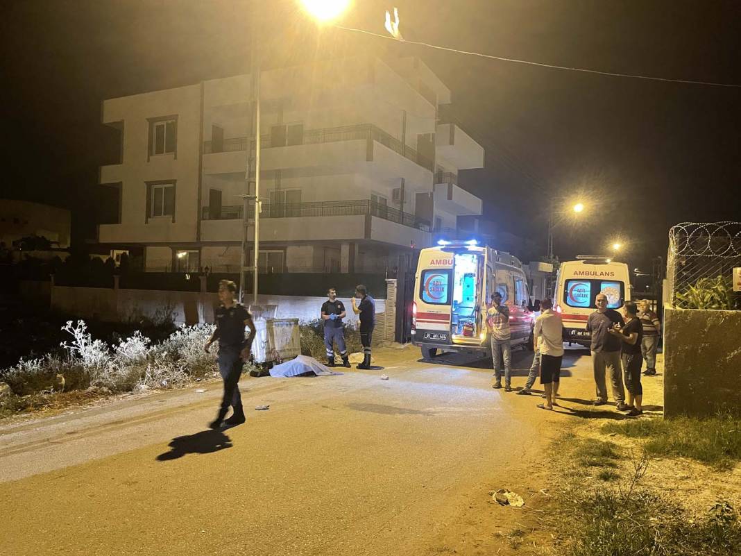 Adana Yüreğir'de silahlı kavga: Sergen Çelik ve Ramazan Demirtaş öldü, 3 kişi yaralandı 3