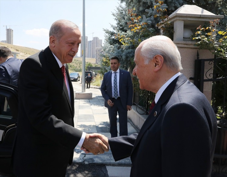 Cumhurbaşkanı Erdoğan'dan Bahçeli'ye ziyaret 6