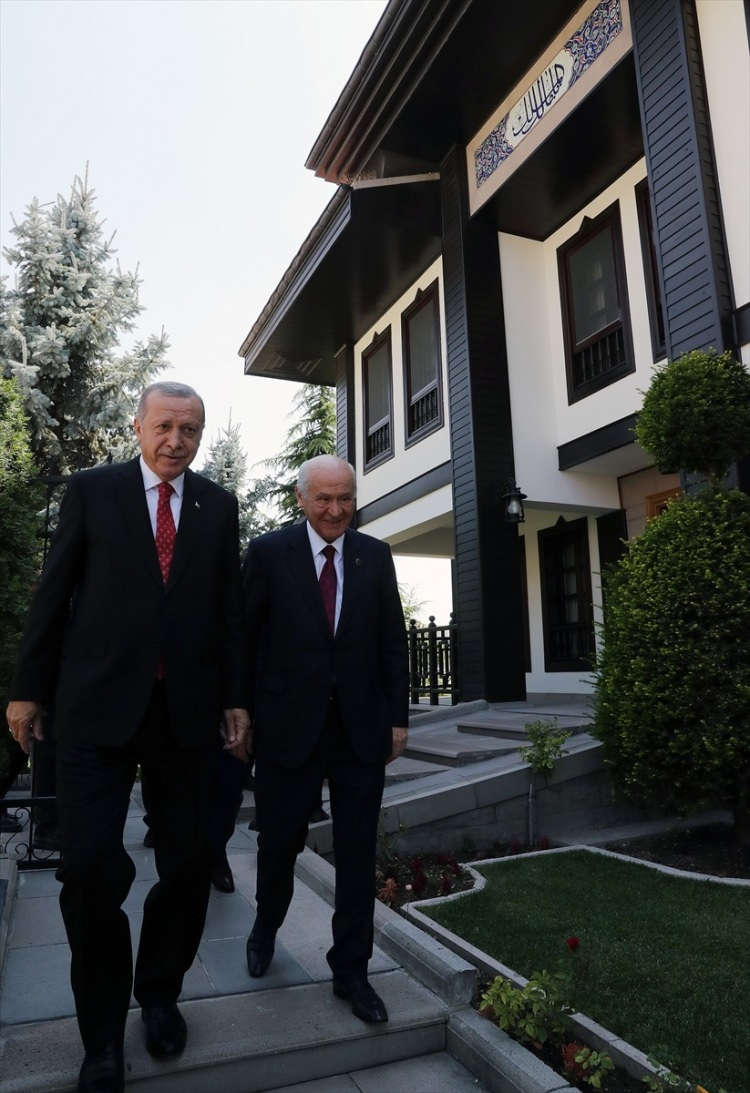 Cumhurbaşkanı Erdoğan'dan Bahçeli'ye ziyaret 7