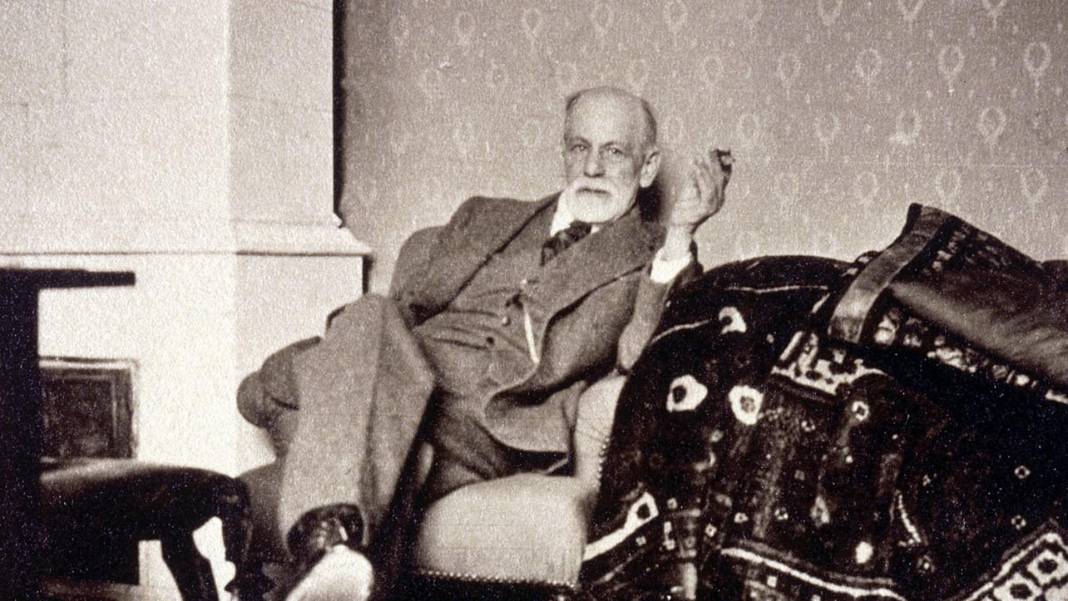 Tespit üstadı Sigmund Freud'dan, okuyunca "Vay be!" diyeceğiniz 15 harika alıntı! 8