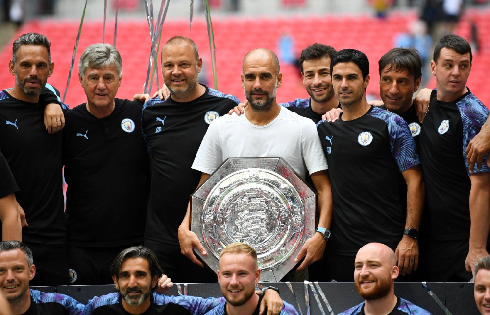 Sarı kart gören ilk Premier League menajeri! Guardiola, Liverpool Manchester City maçında  tarihe geçti 1