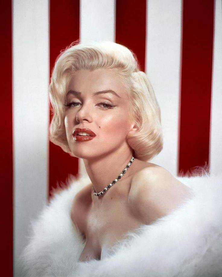 Marilyn Monroe'nun bilinmeyen hayat sırları! Kekemelik, kirli yatak odası alışkanlığı, duş almama ve daha fazlası... 2