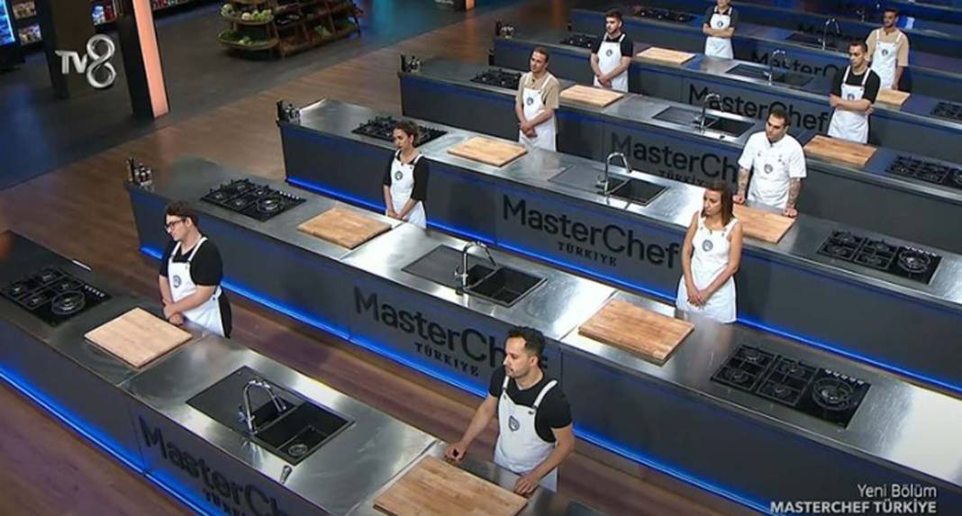 MasterChef'in fenomen jürisi Somer Sivrioğlu'nun tarzı tesettürlü kadınların ilgisini çekti! "Böylesini ben bile bulamıyorum" 3