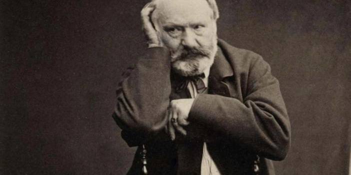 Mükemmel bir şair olmasının yanında çok iyi bir roman yazarı da olan Victor Hugo'dan harika alıntılar...