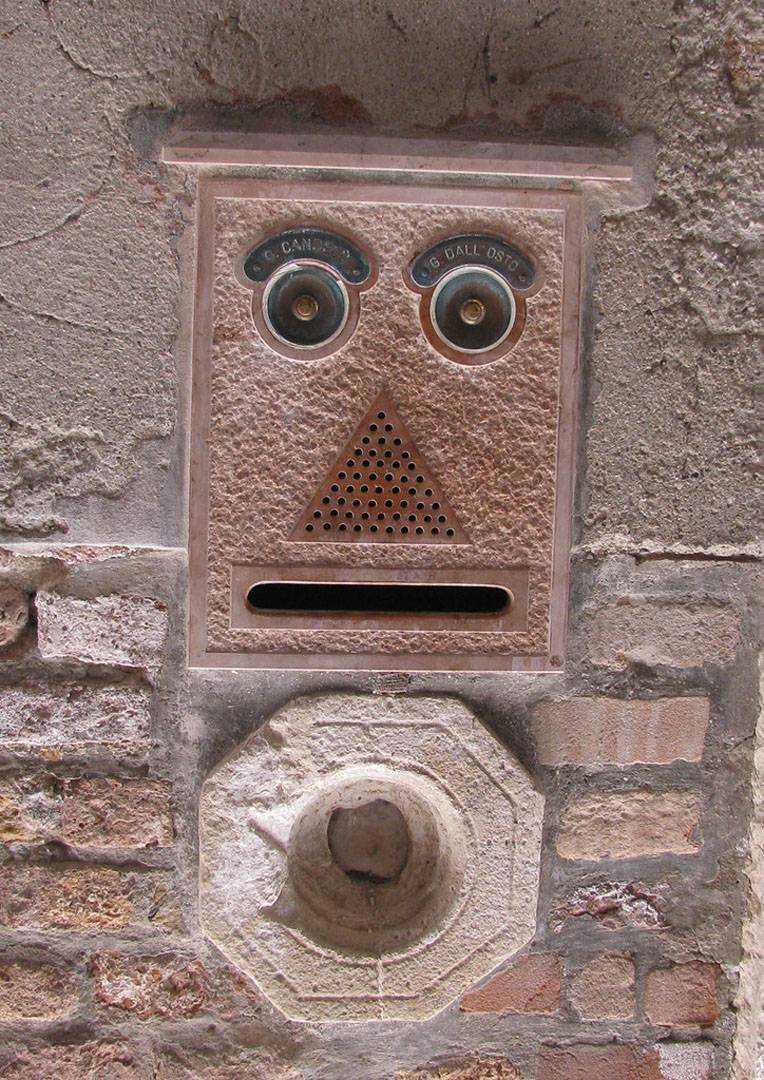 Nesneleri olduğundan farklı görme, insan suretine ya da hayvan figürüne benzetme durumu olan pareidolia hakkında bilinmeyenler... 4