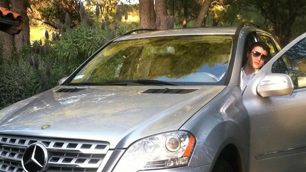 Hiçbir kadın onunla birlikte olmadığı için katliam planlayıp 6 kişiyi öldüren 22 yaşındaki Elliot Rodger'ın dünyaya öfke dolu hikayesi... 16