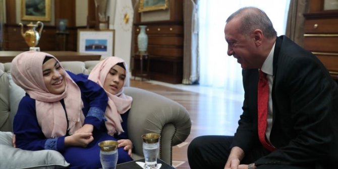 Cumhurbaşkanı Erdoğan kabul etti! Cumhurbaşkanlığı Külliyesi'nde samimi anlar!