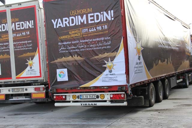 "Üşüyorum Yardım Edin!" Tırları Maltepe'den Yola Çıktı 15