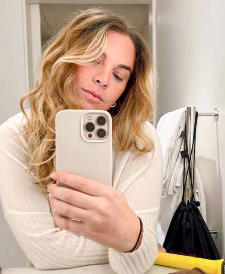 Böylesi görülmedi! Genç annenin doğurduğu bebek tekrar karnına koyuldu! "Bu nasıl mümkün olabilir, aklım almıyor!" 1