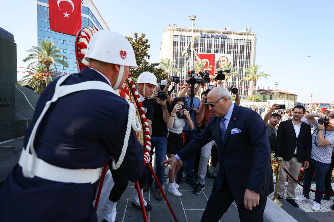 100 yıl önce çiçek açmıştı! İzmir'in düşman işgalinden kurtuluşu coşkuyla kutlanıyor! 19