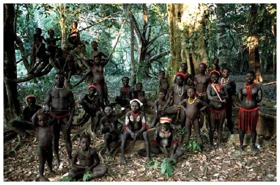 Dışarıdaki hayattan tamamen izole, dünyanın en ilkel ve vahşi toplumu : Sentinel Kabilesi 6