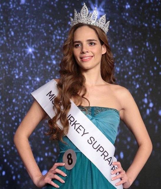 Miss Turkey üçüncüsü Neşe Erberk'in kızı Selin Erberk'e torpil uygulandı iddiası: "Nasıl üçüncü olur?" 7