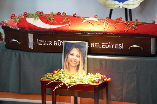 Genç kızın kahreden ölümü! Bu sözler tüm salonu yasa boğdu! 6