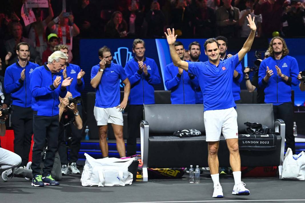 Tenis kortları efsaneye veda etti! Ekselansları Roger Federer kariyerini sonlandırdı, rakibi Nadal ağladı! 10