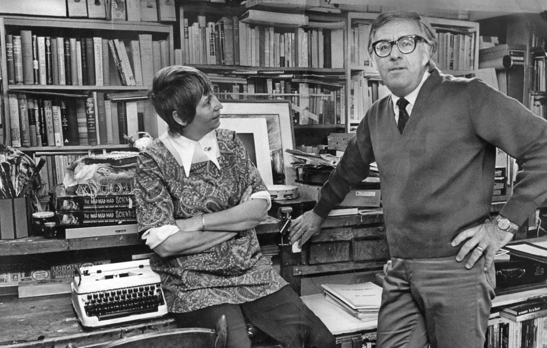 Ray Bradbury'nin, okuyanın hayatını değiştiren muhteşem eseri Fahrenheit 451'den en sevilen alıntılar... 10