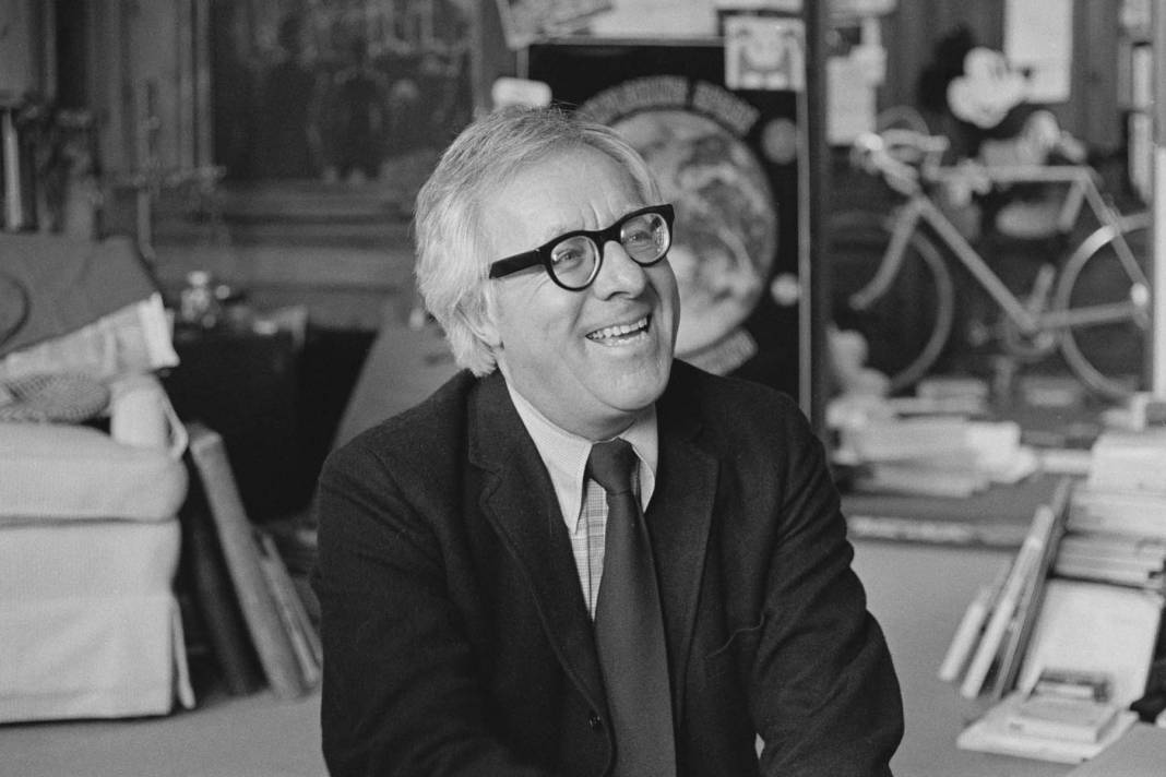 Ray Bradbury'nin, okuyanın hayatını değiştiren muhteşem eseri Fahrenheit 451'den en sevilen alıntılar... 2