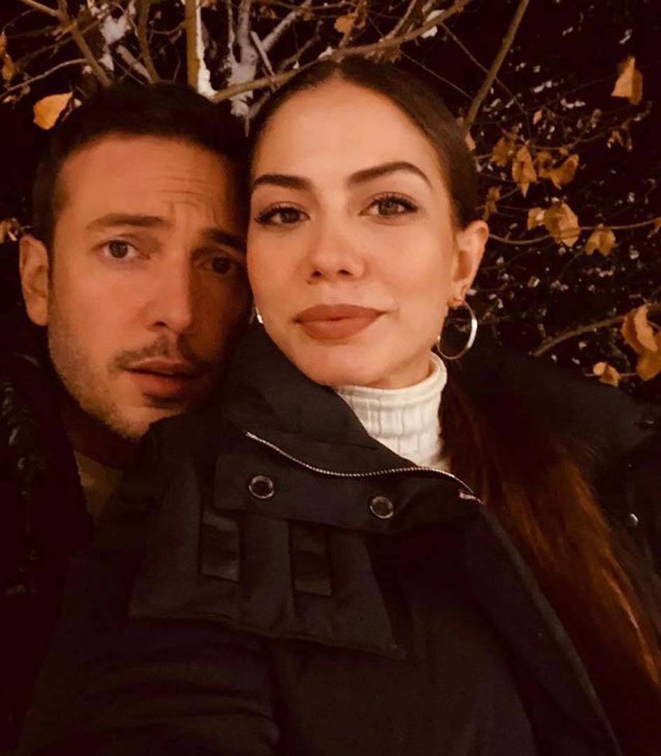 Çiçeği burnunda gelin Demet Özdemir'den eşi Oğuzhan Koç'a romantik jest! 4