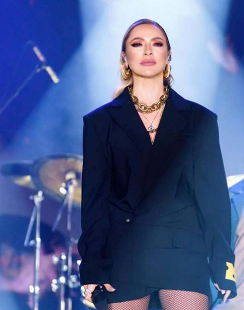 Büyük aşk tek celsede sonlandı! Hadise ve Mehmet Dinçerler bugün resmen boşandı! 7