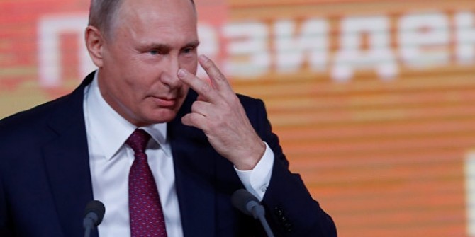 Dikkat Çekmek İçin Putin'in Basın Toplantısnıa Katıldı