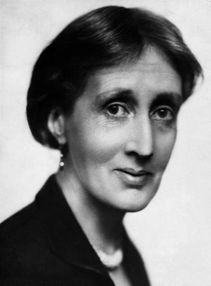 Puslu düşüncelerin yazarı, derin ve hüzünlü bakışların sahibi Virginia Woolf'dan yürek burkan alıntılar... 1