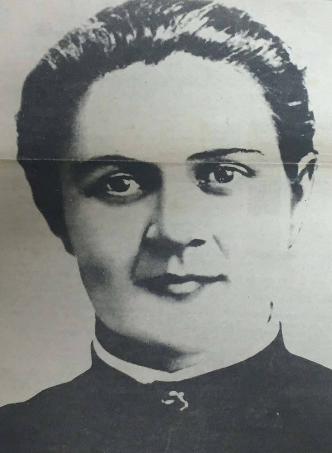 Hastalarına uyuşturucu ve çeşitli maddeler enjekte ederek öldüren, ölüleri tekrar diriltebileceğini iddia eden hemşire seri katil: Jane Toppan 9