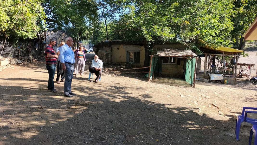 Osmaniye'nin Düziçi ilçesinde 5.1 büyüklüğünde deprem! Depremin izleri gün ağarınca ortaya çıktı: Birçok evde hasar oluştu! İşte son durum... 13