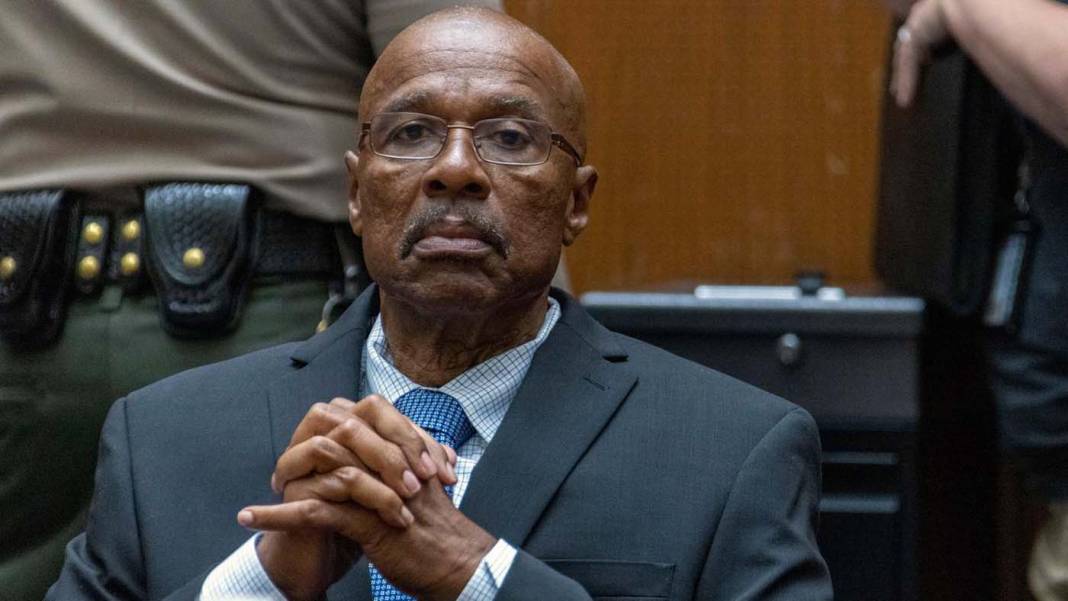 Böyle adaletsizlik görülmedi! Yaklaşık 40 yıldır suçsuz yere hapis yatan adam, DNA testi sonrası serbest bırakıldı! 9