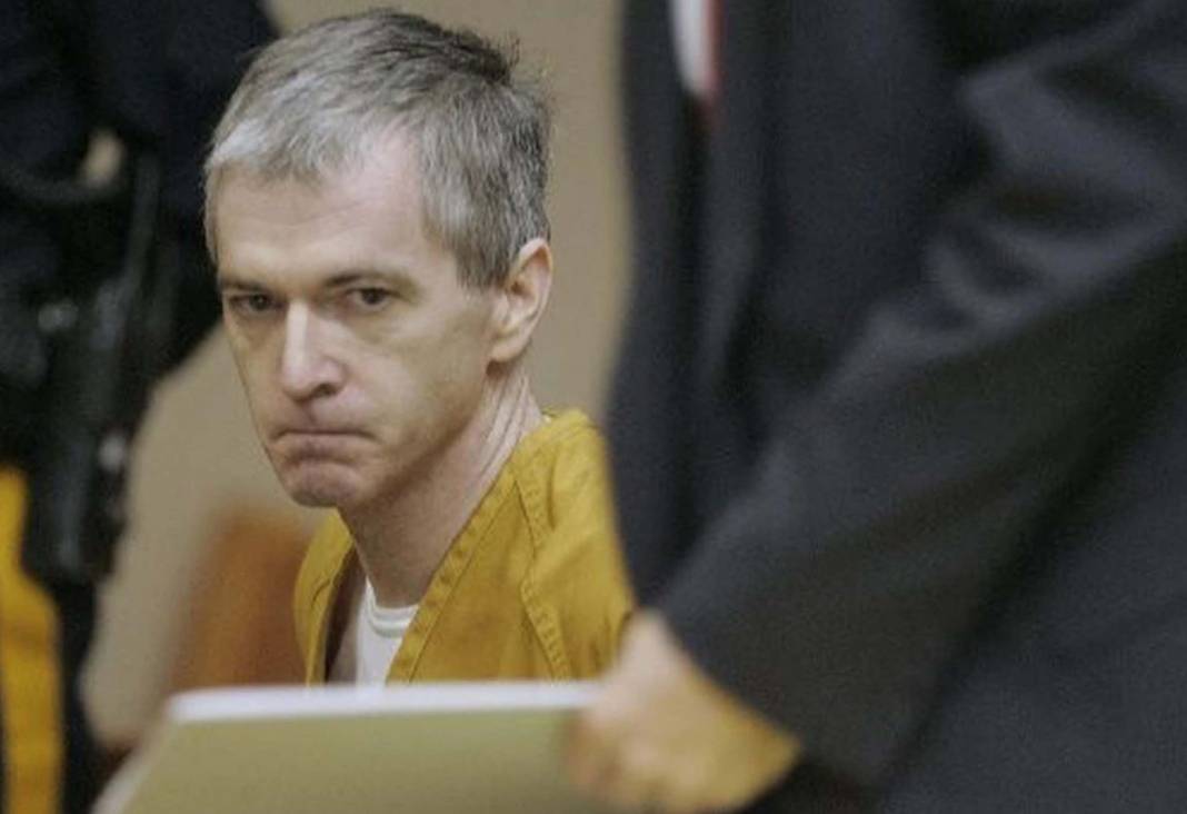 Yüksek dozda ilaç enjekte ederek yüzlerce hastasının ölümüne neden olan hemşire: Ölüm Meleği Charles Cullen 1