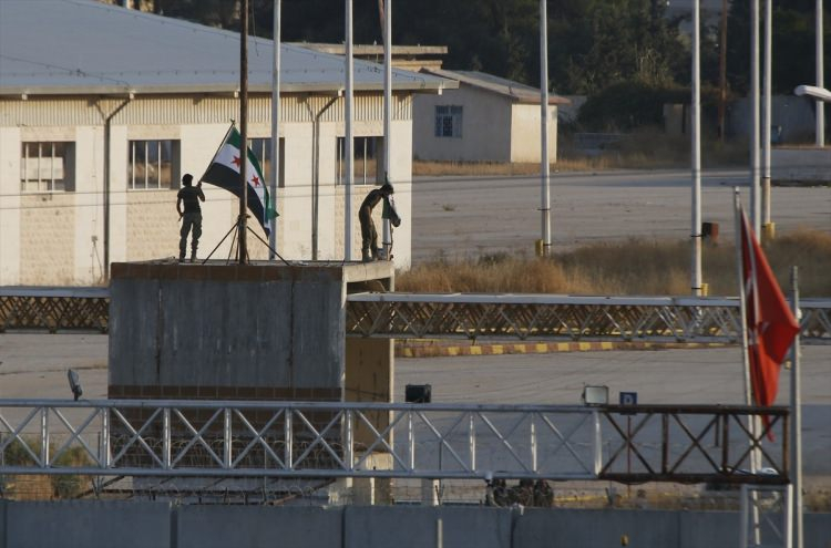 YPG/PKK'nın asayiş merkezi ele geçirildi 4