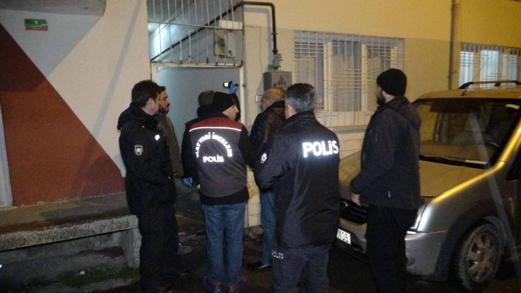 Malatya Yeşilyurt'ta kadın cinayeti! Üç çocuk annesi hamile kadın öldürüldü 5