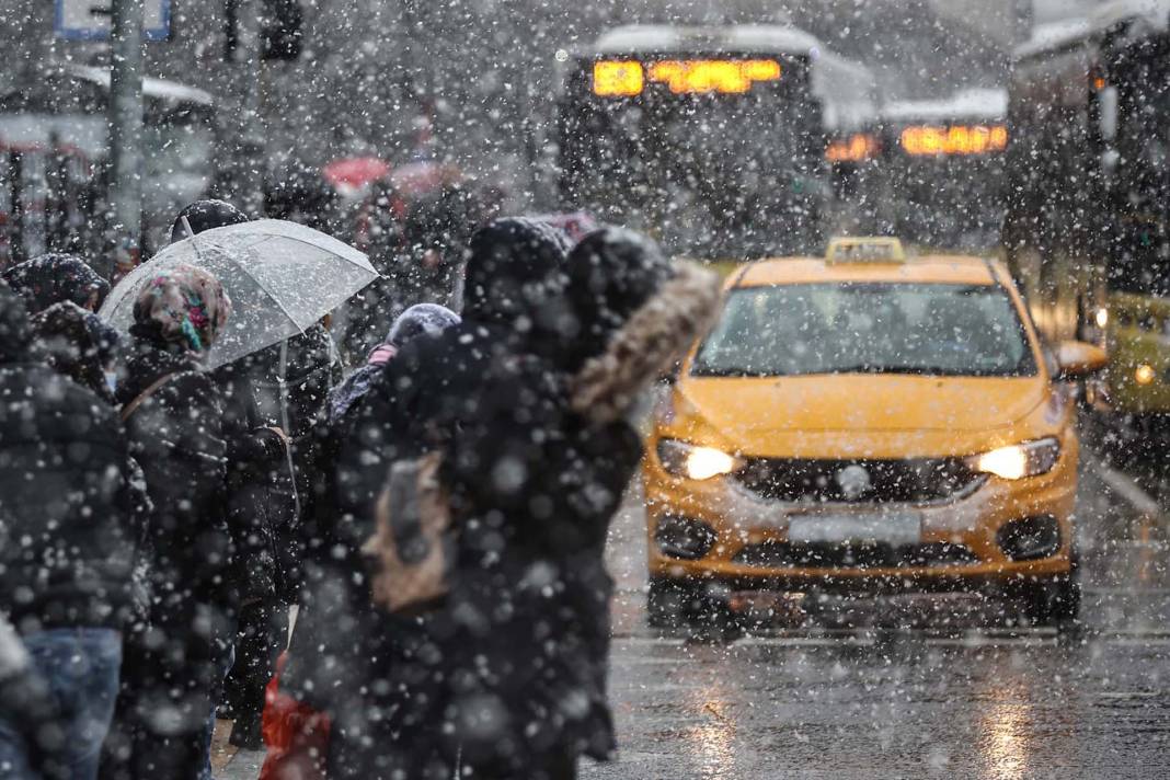 Meteoroloji kahini Kerem Ökten tarih verdi! Kış başlıyor, Ankara ve İstanbul'a kar geliyor: "Çok bereketli bir dönem başlıyor" 2