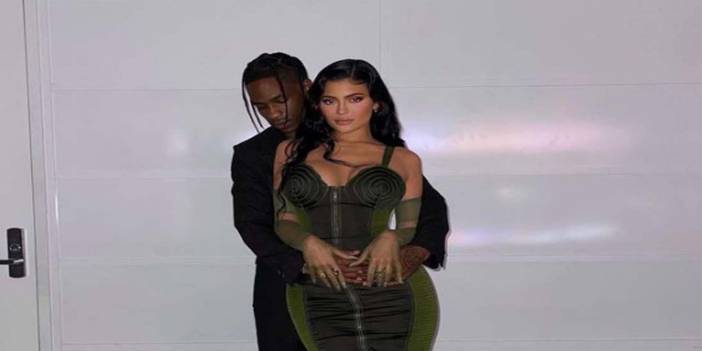 Travis Scott'tan ayrıldığı iddia edilmişti! Kylie Jenner bebeğinin fotoğrafını ilk kez paylaştı! Beğeni yağmuruna tutuldu!