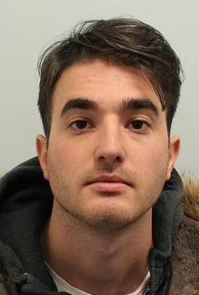 2 öğrenci bir kadına tecavüz edip bu olayı beşlik çakarak kutladılar 2