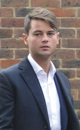 2 öğrenci bir kadına tecavüz edip bu olayı beşlik çakarak kutladılar 9